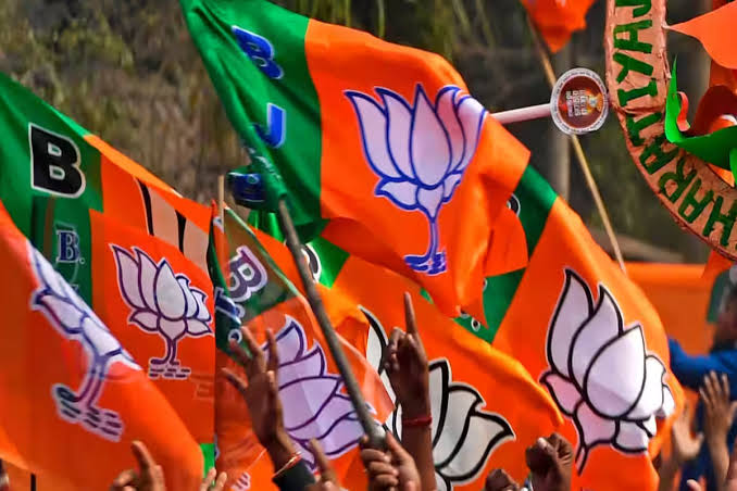 गजब : भाजपा प्रत्याशी का रविवार, गणतंत्र दिवस के दिन हो गया अस्थाई जाति प्रमाणपत्र जारी, पहले ही लग रहे थे बाहरी होने के आरोप, क्या संज्ञान लेंगे अधिकारी ?